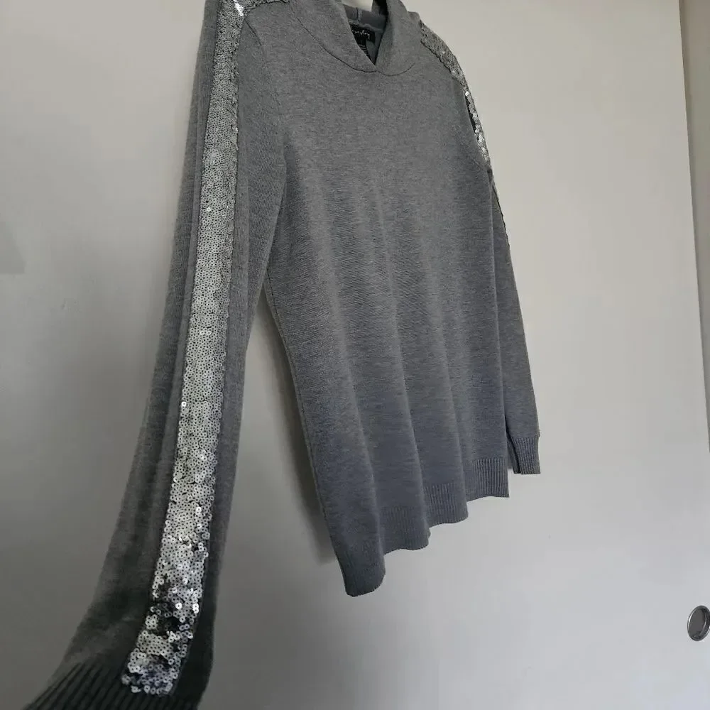 A Love Story Hooded Sequined Detail Gray Sweater Size Small